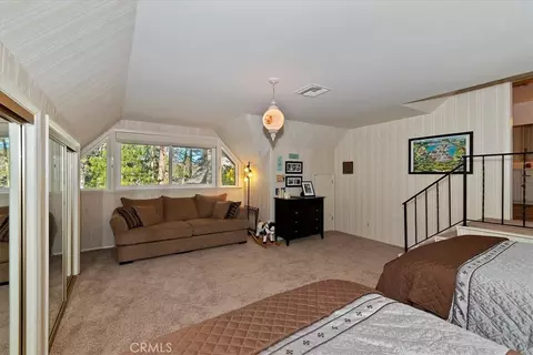 Bedroom - 28065 Peninsula N, Lake Arrowhead, CA 92352 photo 6 of 6