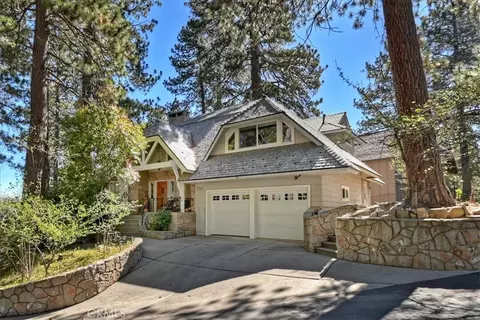 Exterior - 28065 Peninsula N, Lake Arrowhead, CA 92352 photo 2 of 9