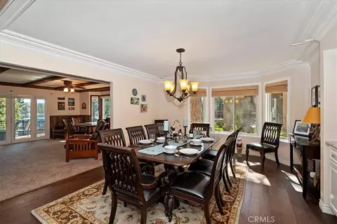 Dining - 28065 Peninsula N, Lake Arrowhead, CA 92352 photo 6 of 7