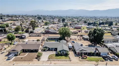 View/Area - 3696 Bluff St, Norco, CA 92860 photo 2 of 6