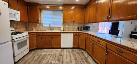 28799 Via Playa Del Rey, Murrieta, CA 92563