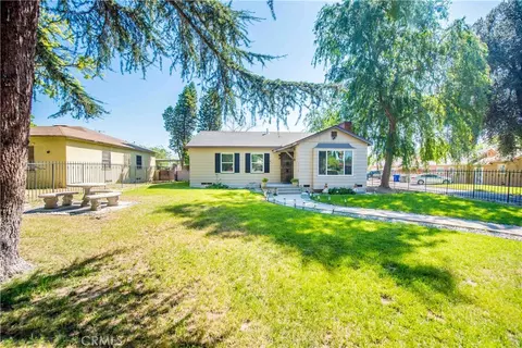 2803 Ladera Rd, San Bernardino, CA 92405