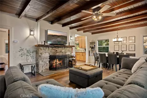 717 Crest Ests, Lake Arrowhead, CA 92352