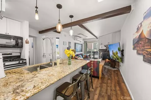 Kitchen - 760 Blue Jay #1, Big Bear Lake, CA 92315 photo 1 of 4