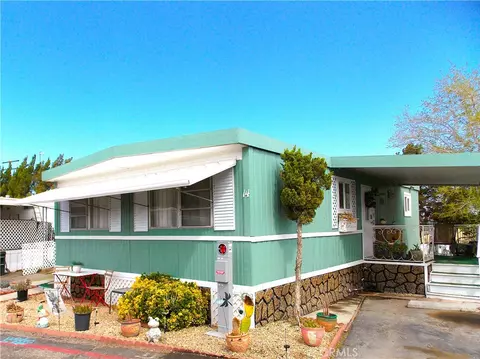 21922 Ottawa Rd #14, Apple Valley, CA 92308
