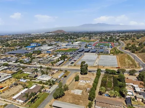View/Area - 936 2nd, Norco, CA 92860 photo 12 of 12