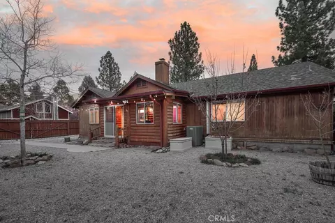 Exterior - 457 E Mountain Vw, Big Bear City, CA 92314 photo 4 of 17