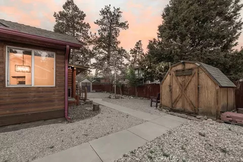 Exterior - 457 E Mountain Vw, Big Bear City, CA 92314 photo 6 of 17