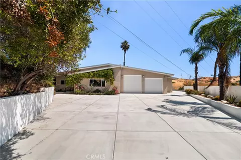 11661 Anderson, Loma Linda, CA 92354