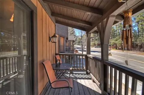 Exterior - 569 Summit Blvd #6, Big Bear Lake, CA 92315 photo 4 of 9