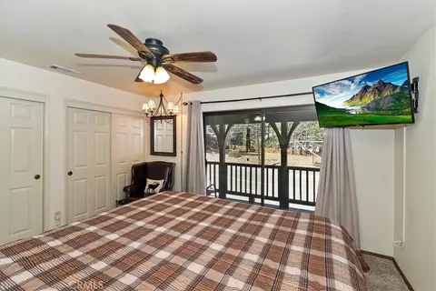 Bedroom - 569 Summit Blvd #6, Big Bear Lake, CA 92315 photo 3 of 5