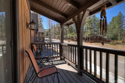 Exterior - 569 Summit Blvd #6, Big Bear Lake, CA 92315 photo 6 of 9