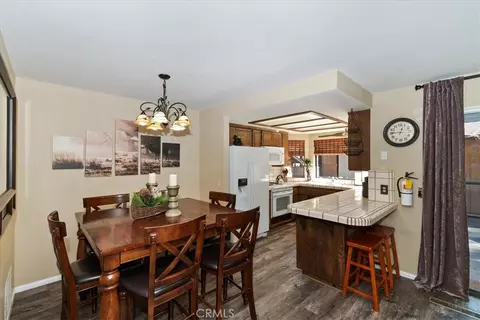 Dining - 569 Summit Blvd #6, Big Bear Lake, CA 92315 photo 1 of 3