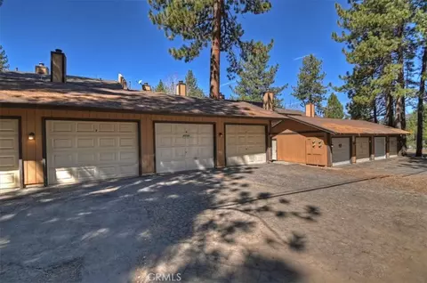 Exterior - 569 Summit Blvd #6, Big Bear Lake, CA 92315 photo 9 of 9