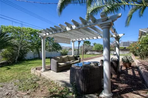 Exterior - 11758 Grant St, Yucaipa, CA 92399 photo 11 of 19