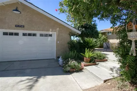 Exterior - 11758 Grant St, Yucaipa, CA 92399 photo 3 of 19