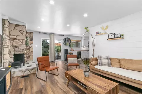 Living - 11758 Grant St, Yucaipa, CA 92399 photo 5 of 6