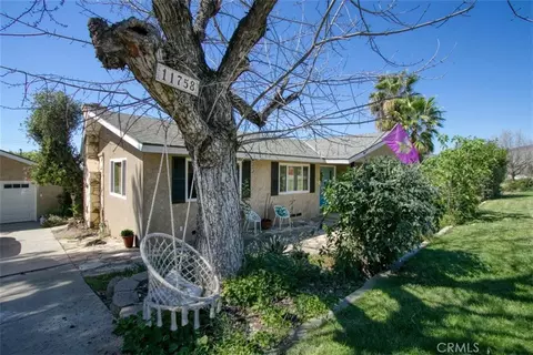 Exterior - 11758 Grant St, Yucaipa, CA 92399 photo 2 of 19