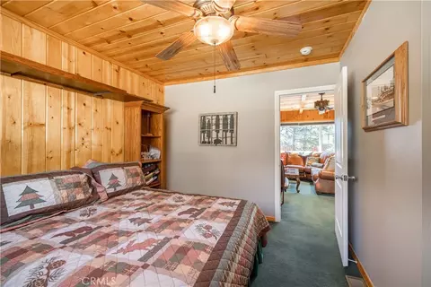 Bedroom - 43656 Ridge Crst, Big Bear Lake, CA 92315 photo 2 of 8