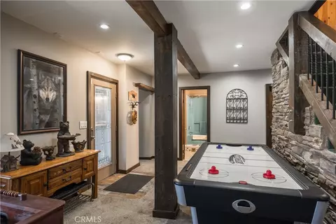 Entry Way - 43656 Ridge Crst, Big Bear Lake, CA 92315 photo 1 of 4