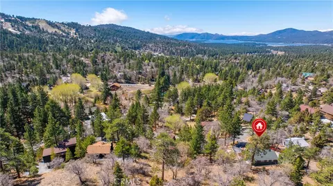 View/Area - 43656 Ridge Crst, Big Bear Lake, CA 92315 photo 1 of 4