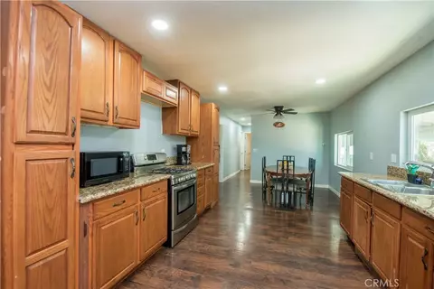 700 Shawnee Rd, Perris, CA 92570 photo 5