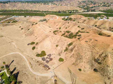 0 0, Redlands, CA 92373 photo 8