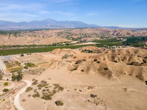 0 0, Redlands, CA 92373 photo 7