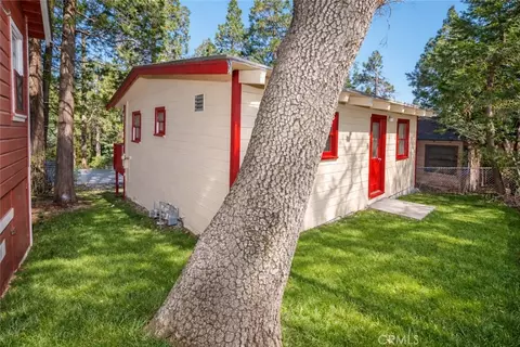 Exterior - 23915 Wildwood, Crestline, CA 92325 photo 5 of 12