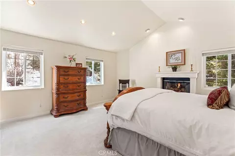 Bedroom - 197 Massive Rd, Lake Arrowhead, CA 92352 photo 9 of 14