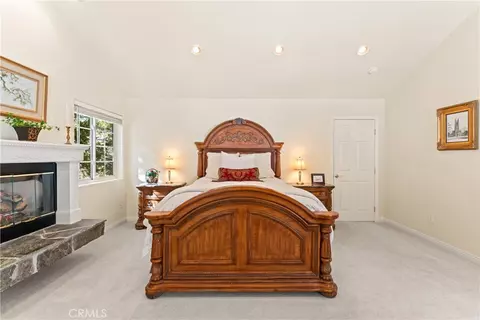 Bedroom - 197 Massive Rd, Lake Arrowhead, CA 92352 photo 11 of 14