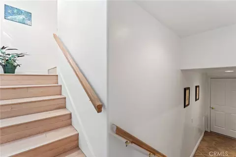 Entry Way - 197 Massive Rd, Lake Arrowhead, CA 92352 photo 6 of 7