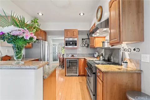 197 Massive Rd, Lake Arrowhead, CA 92352