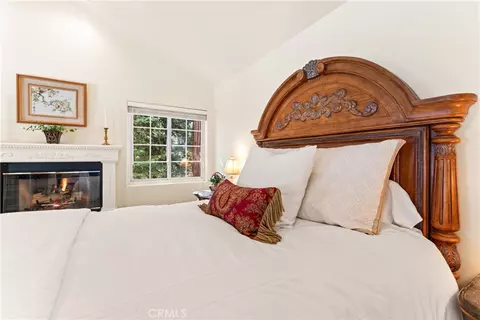 Bedroom - 197 Massive Rd, Lake Arrowhead, CA 92352 photo 12 of 14