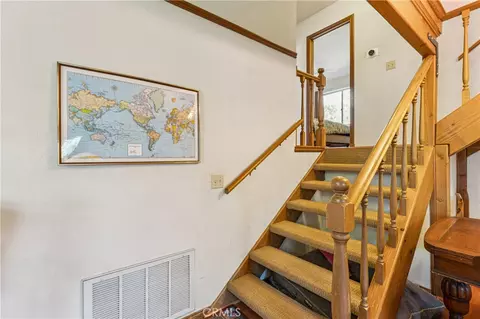 Entry Way - 175 Massive, Lake Arrowhead, CA 92317 photo 2 of 4