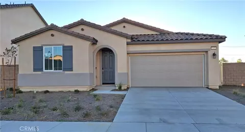 2631 Moonshimmer St, Hemet, CA 92543