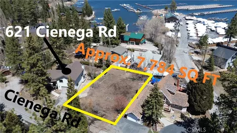 627 Cienega Rd, Big Bear Lake, CA 92315