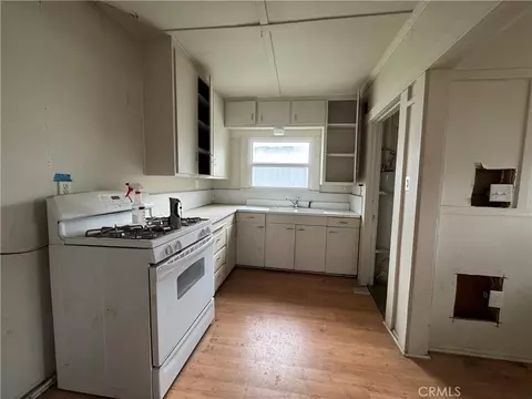 Kitchen - 307 S Curry St, Tehachapi, CA 93561 photo 1 of 1