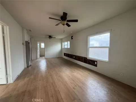 Living - 307 S Curry St, Tehachapi, CA 93561 photo 1 of 1