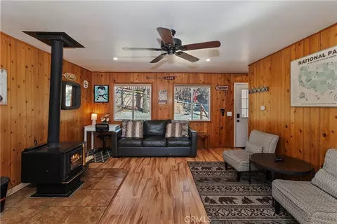Living - 508 Vista, Big Bear Lake, CA 92315 photo 1 of 3