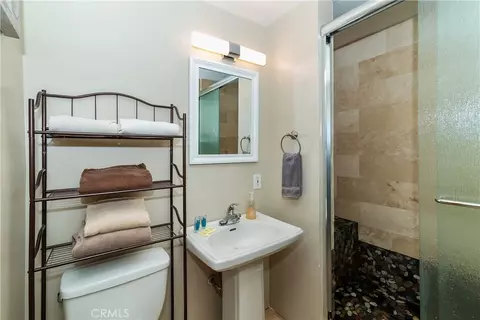 Bath - 508 Vista, Big Bear Lake, CA 92315 photo 1 of 1