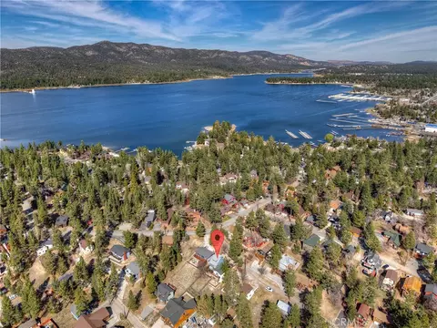 View/Area - 508 Vista, Big Bear Lake, CA 92315 photo 3 of 4