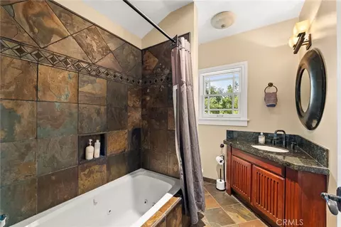 Bath - 1688 Dwight, Redlands, CA 92373 photo 9 of 14
