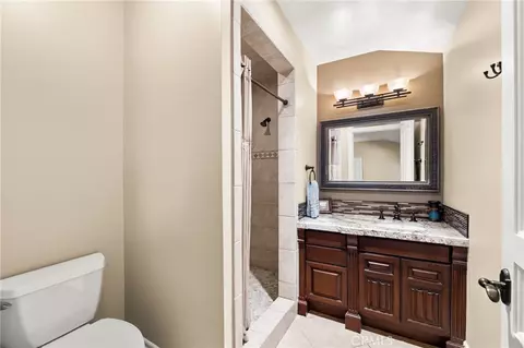 Bath - 1688 Dwight, Redlands, CA 92373 photo 10 of 14