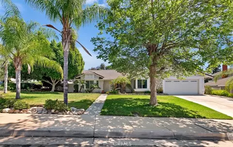 24321 Rimview Rd, Moreno Valley, CA 92557