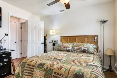 Bedroom - 3198 Bexfield Ct, Riverside, CA 92503 photo 4 of 6
