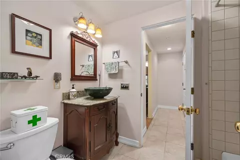 Bath - 334 Lakeside, Redlands, CA 92373 photo 1 of 8