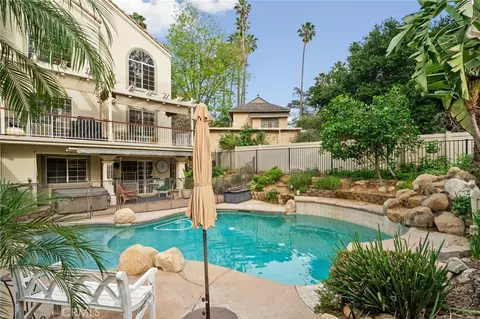 Exterior - 334 Lakeside, Redlands, CA 92373 photo 13 of 14