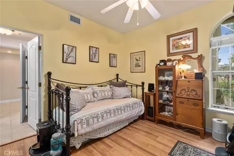 Bedroom - 334 Lakeside, Redlands, CA 92373 photo 1 of 9