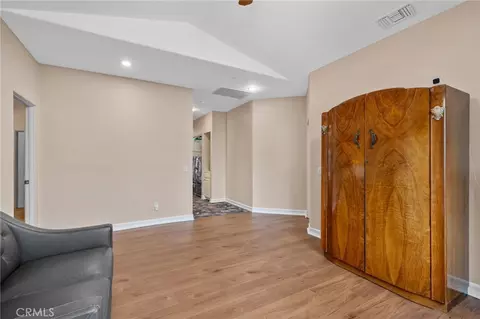 Entry Way - 334 Lakeside, Redlands, CA 92373 photo 5 of 5